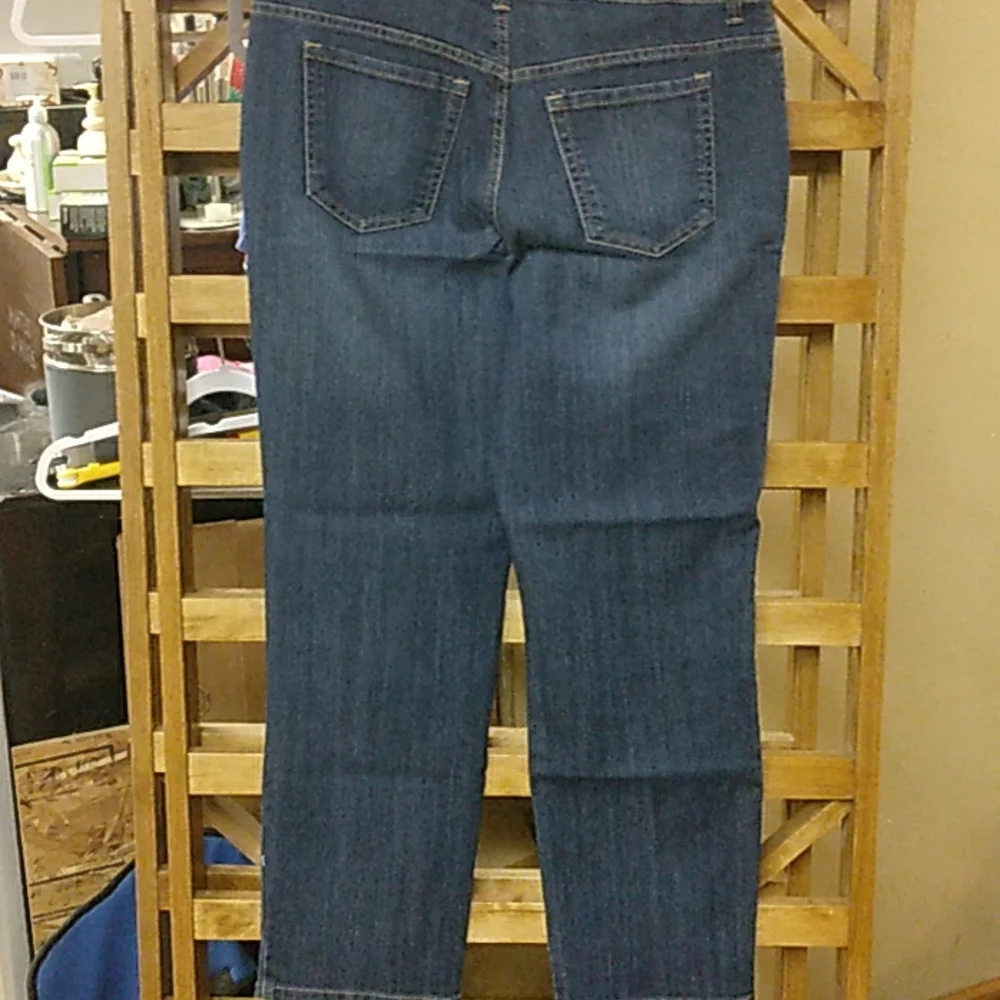 Amanda‎ jeans - Picture 2 of 3